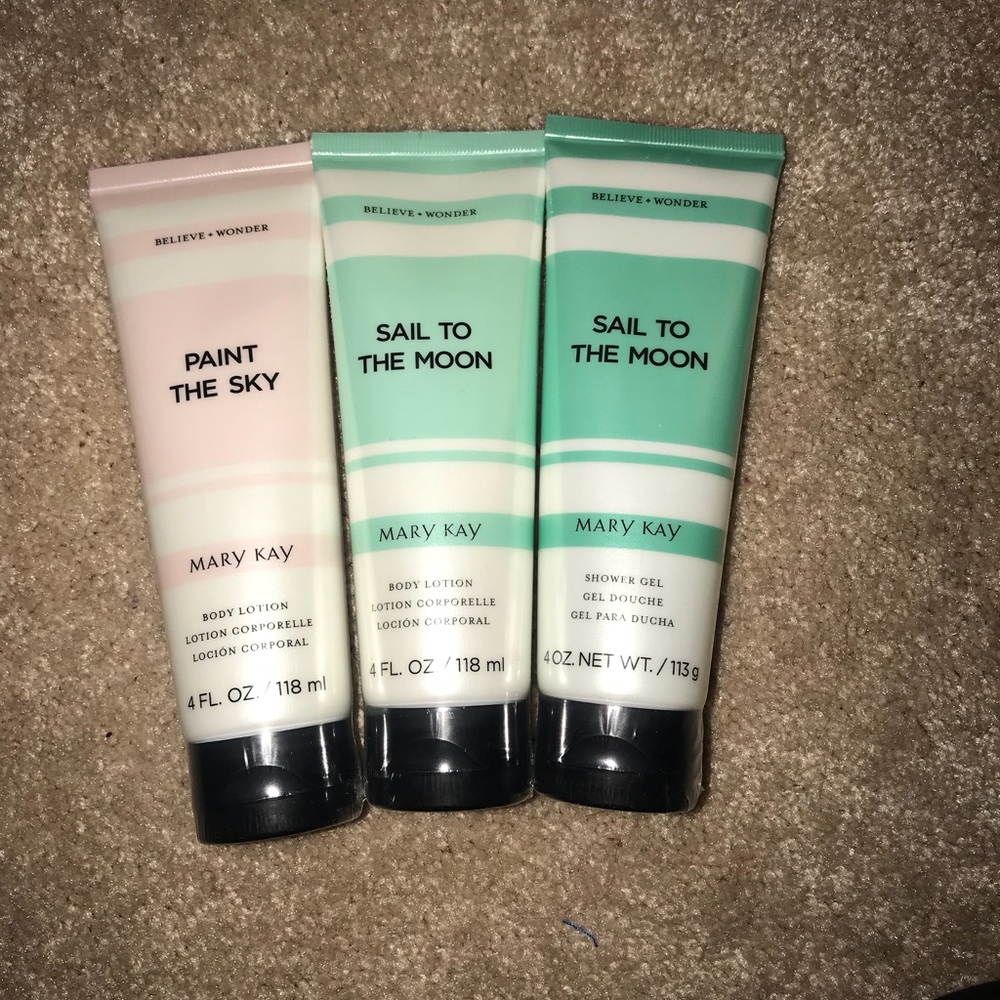 Body lotion & shower gel